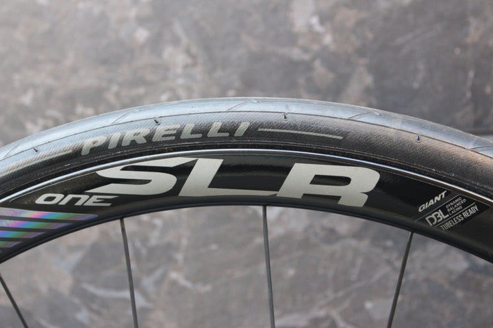 ジャイアント GIANT デファイ DEFY ADVANCED PRO 0 DISC 2019年モデル Sサイズ シマノ アルテグラ R8070 11S Di2 カーボン ロードバイク 【福岡店】