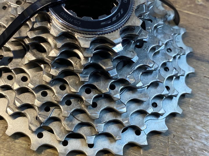 II744 シマノ SHIMANO 105 CS-R7000 スプロケット 11-28T 11S