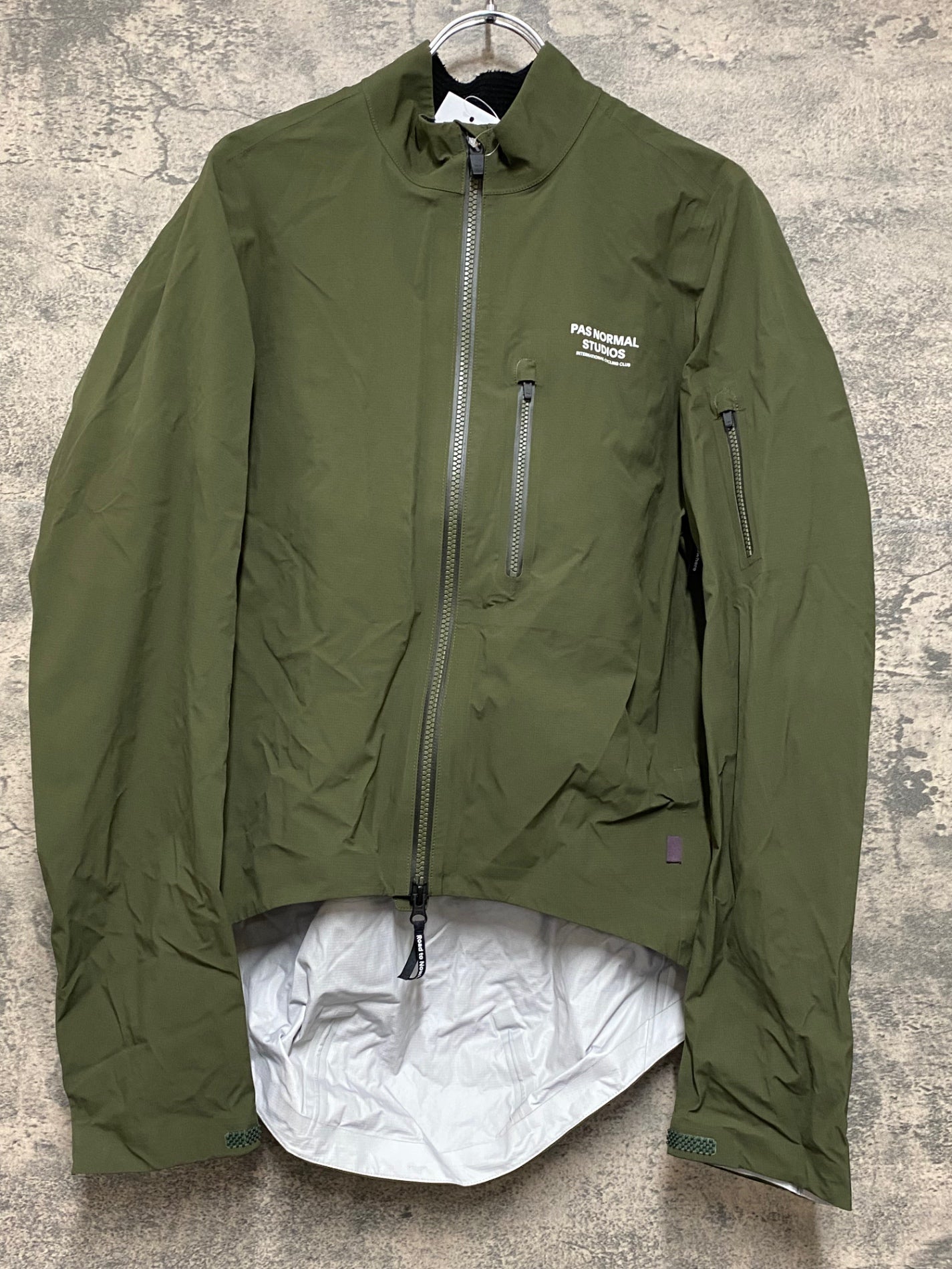 JP756 パスノーマルスタジオ PAS NORMAL STUDIOS Mechanism Rain