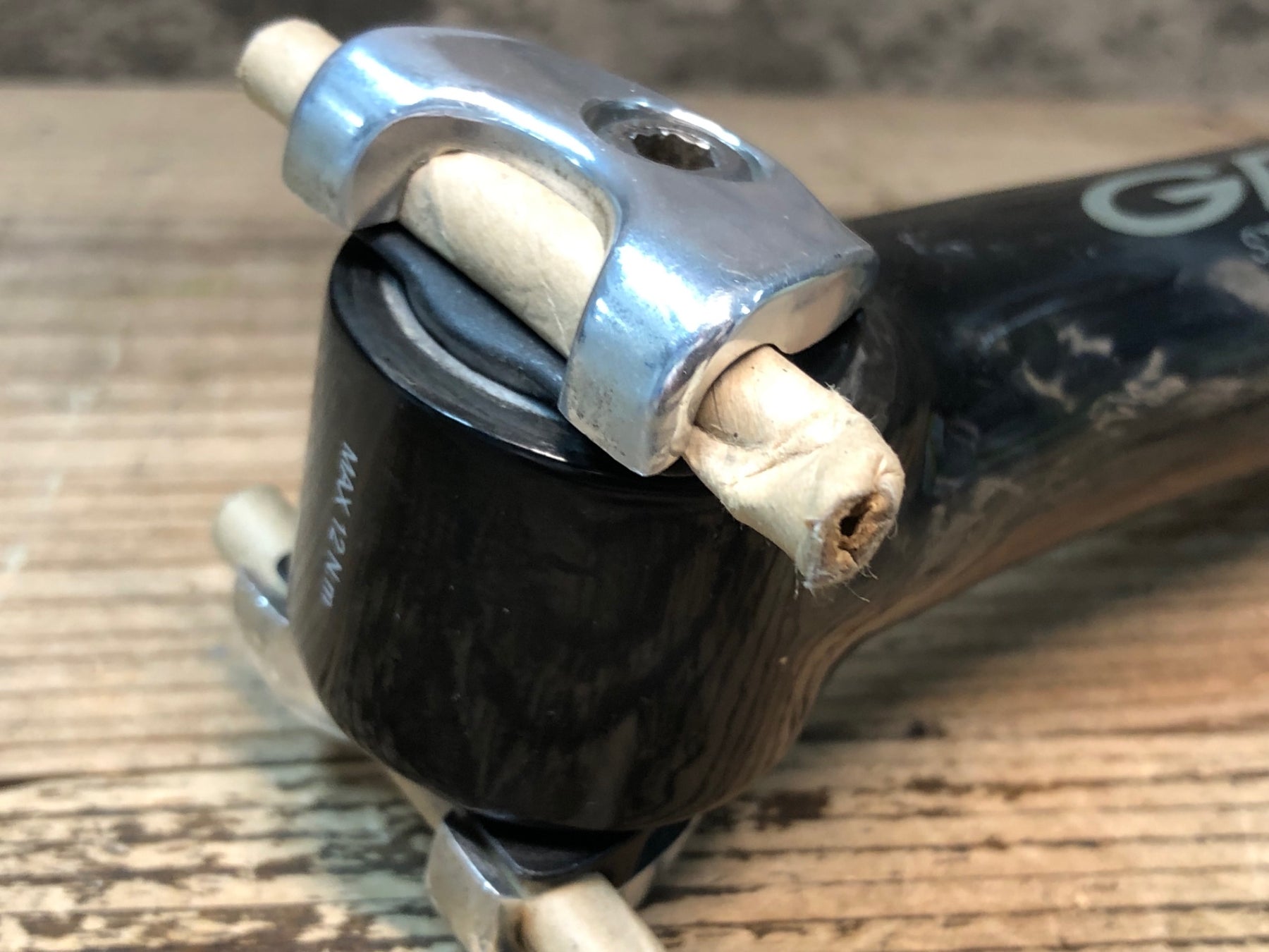 GDR グラファイトデザイン シートポスト CF316 美品 GDR グラファイトデザイン シートポスト CF316 美品