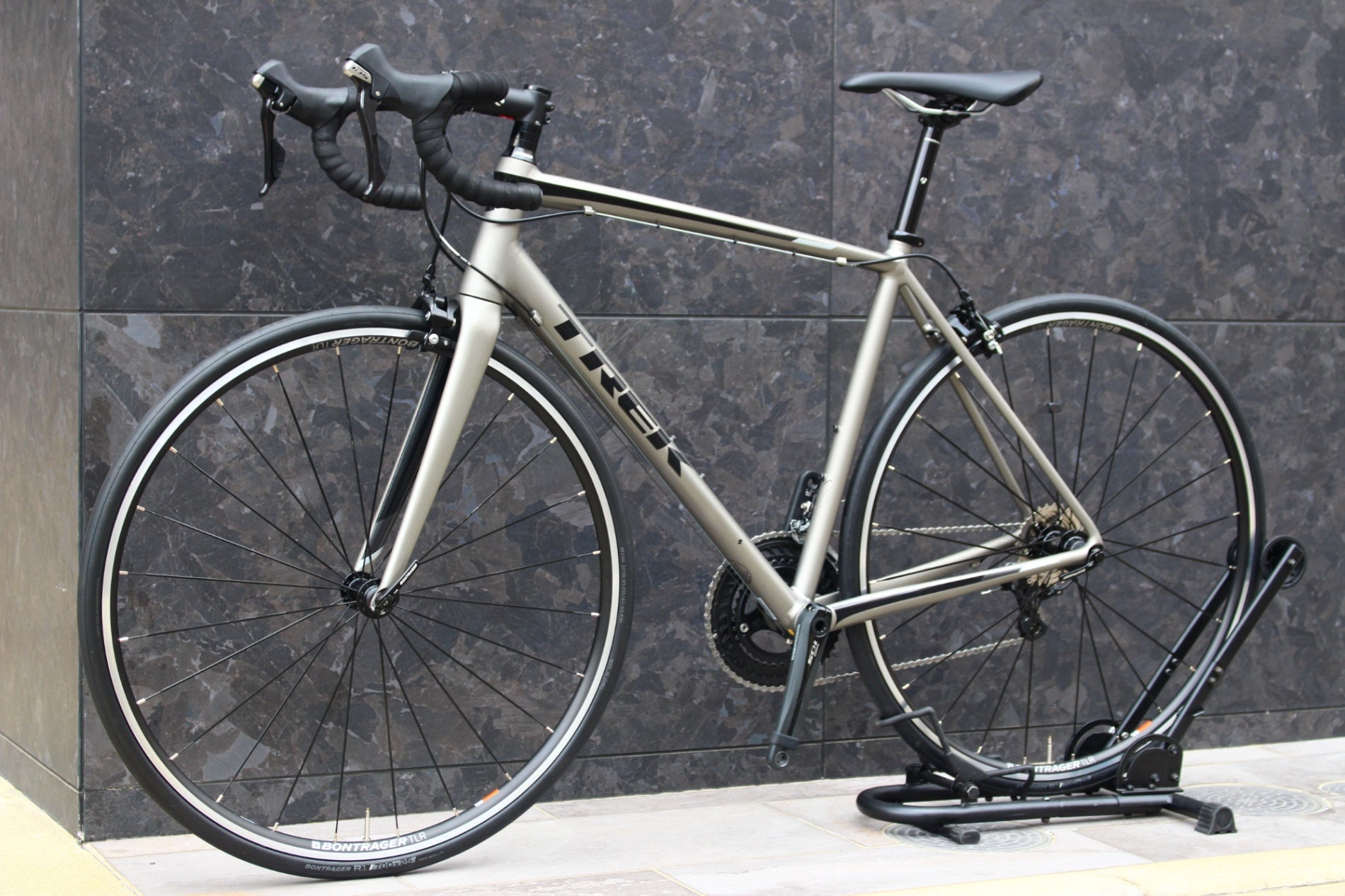 トレック TREK エモンダ EMONDA ALR5 2018年モデル 56サイズ シマノ