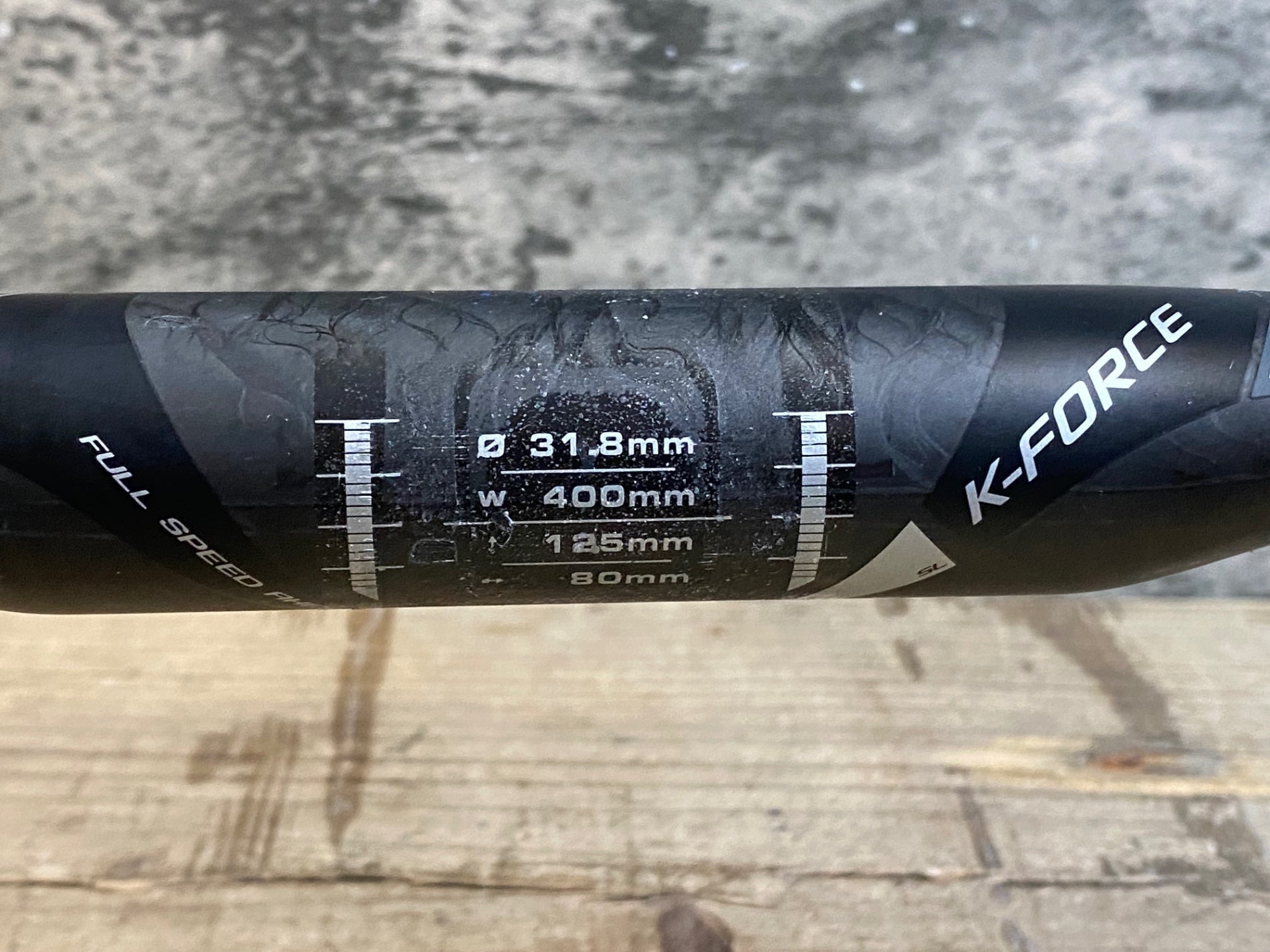 KA202 FSA K-FORCE カーボンハンドル Φ31.8 400mm ※レバー固定部凹み