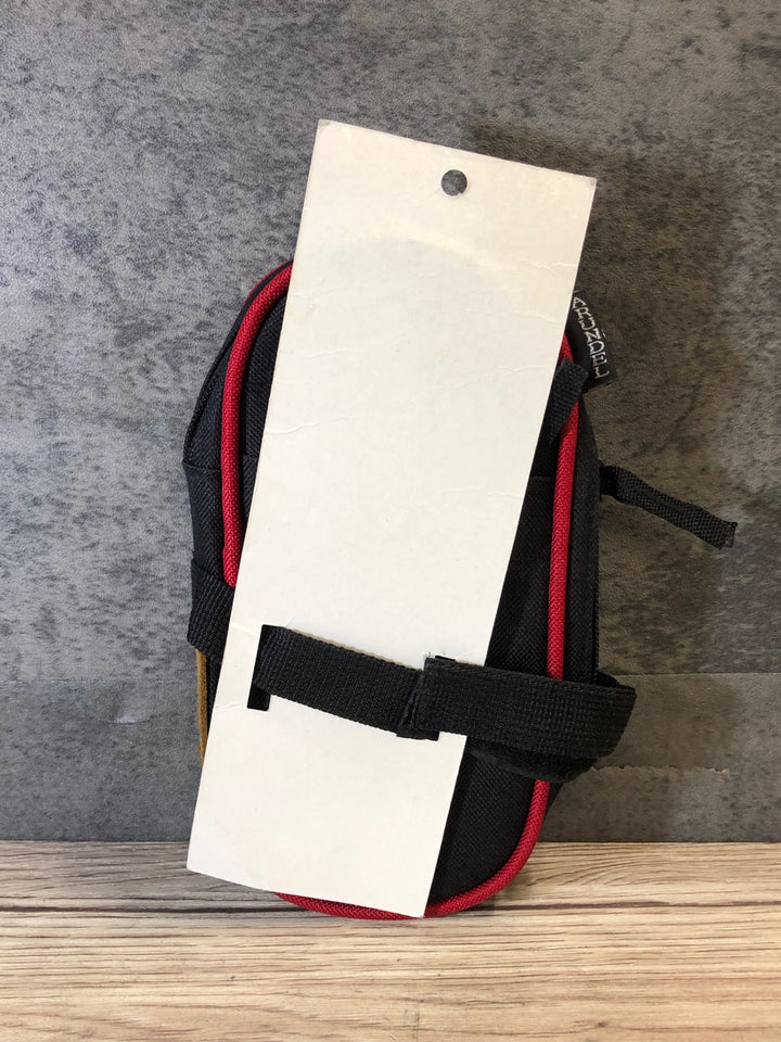 JR146 アランデル ARUNDEL サドルバッグ 黒