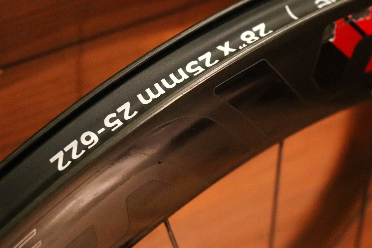 エンヴィ ENVE SES7.8 DT SWISS 240Sハブ カーボン クリンチャー