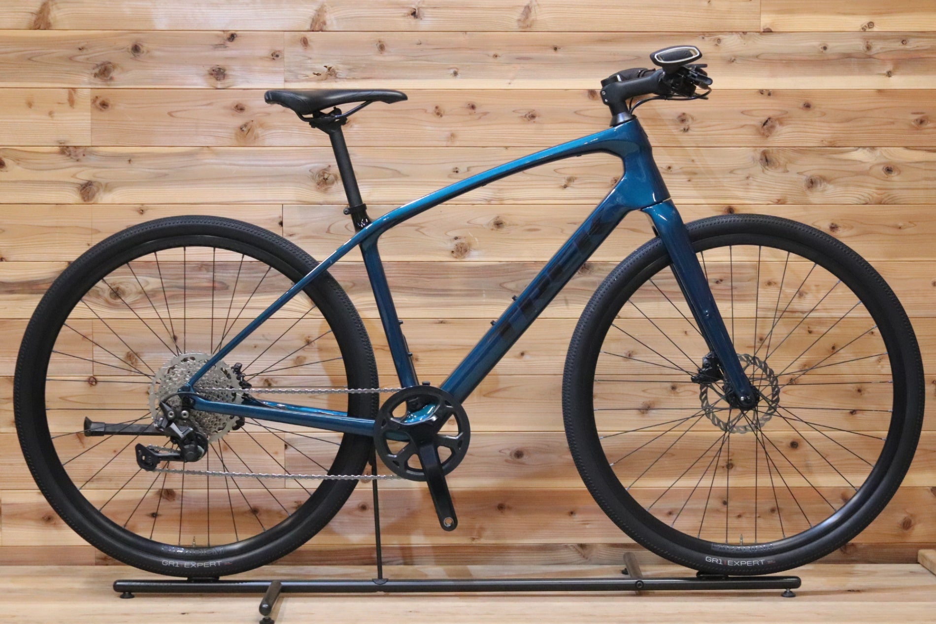 トレック TREK FX SPORT 4 DISC 2023モデル Mサイズ シマノ