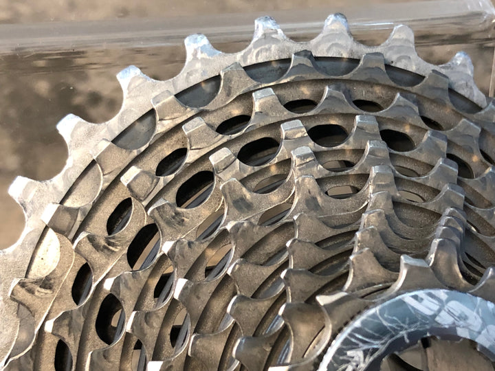 JP435 スラム SRAM レッド RED XG1190 スプロケット 11-30T 11S
