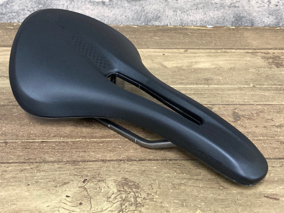 JY187 フィジーク fizik ALIANTE R3 TEMPO サドル KIUMレール 155mm