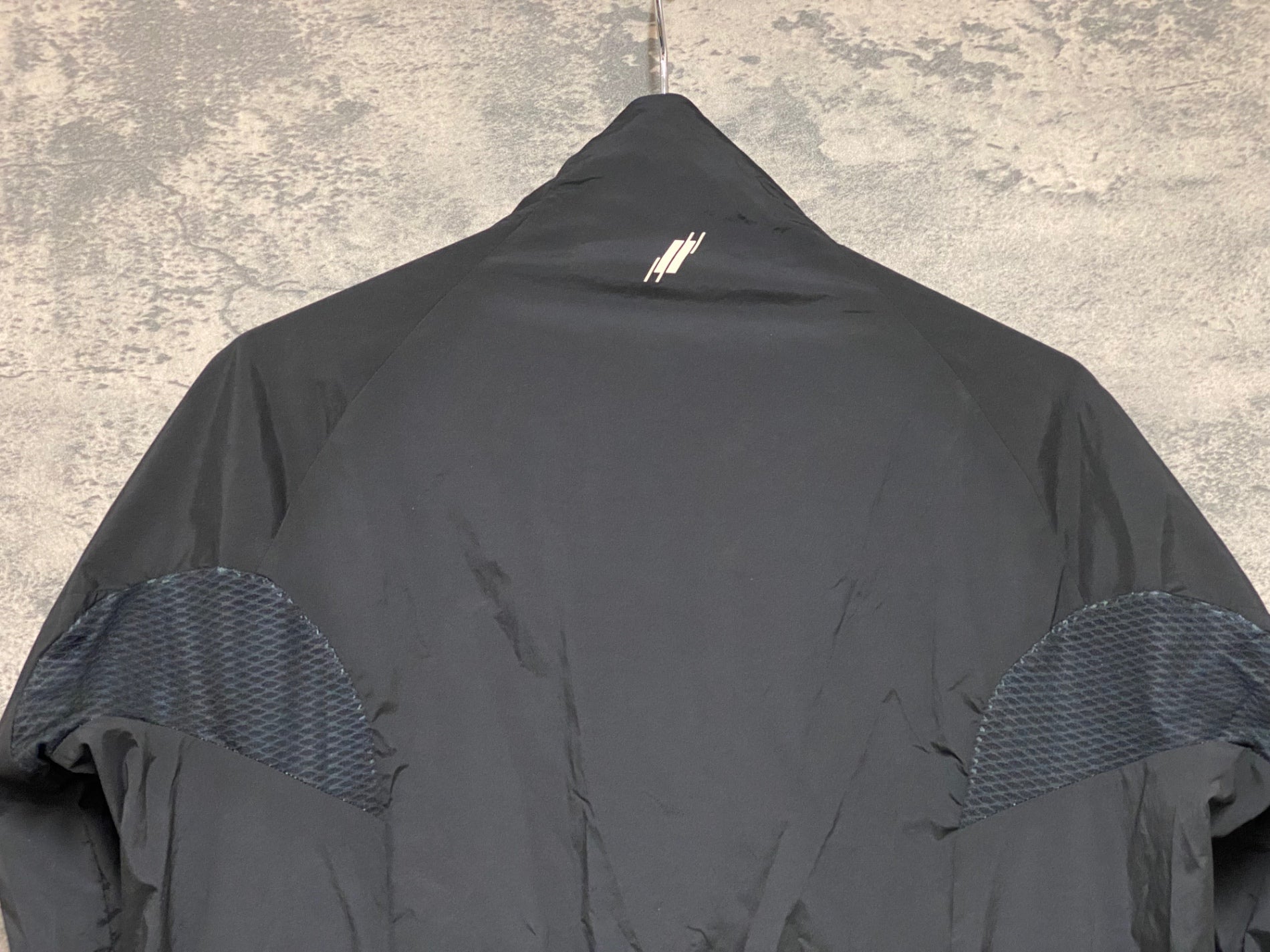 希少　COLNAGO サイクリングジャケット　ウィンドブレーカー Mサイズ黒 希少 COLNAGO サイクリングジャケット ウィンドブレーカー M