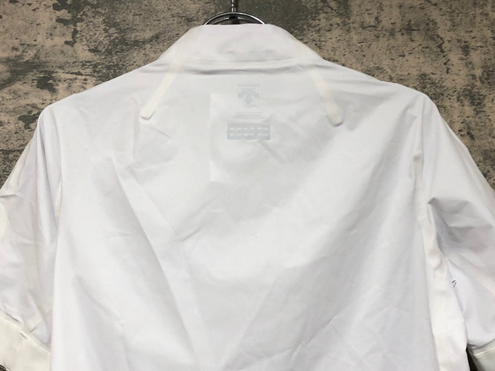 JV851 デサント DESCENTE DIA2600U 半袖 ジャケット 白 M