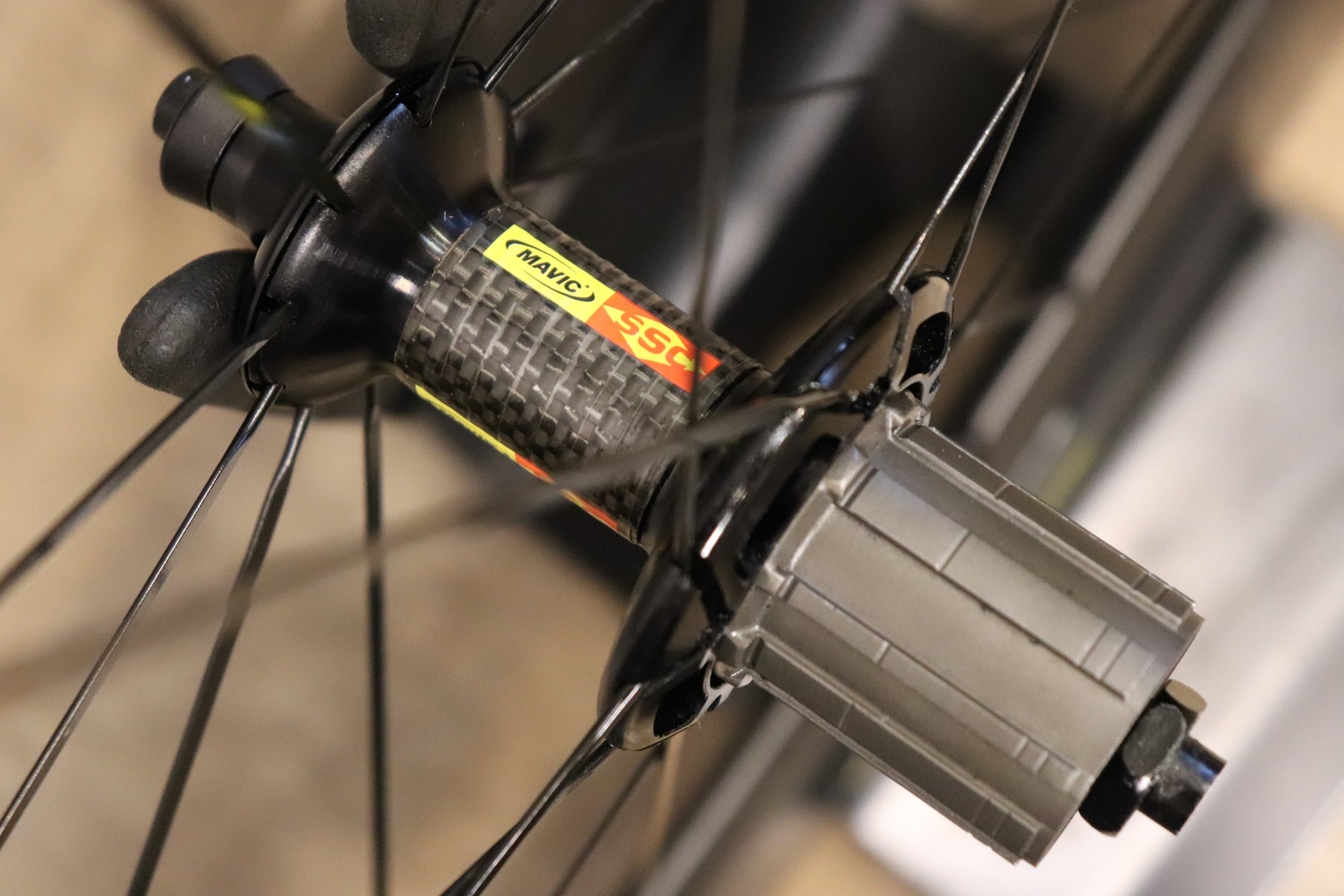 マヴィック MAVIC COSMIC CXR80 カーボン チューブラー シマノ 12/11S
