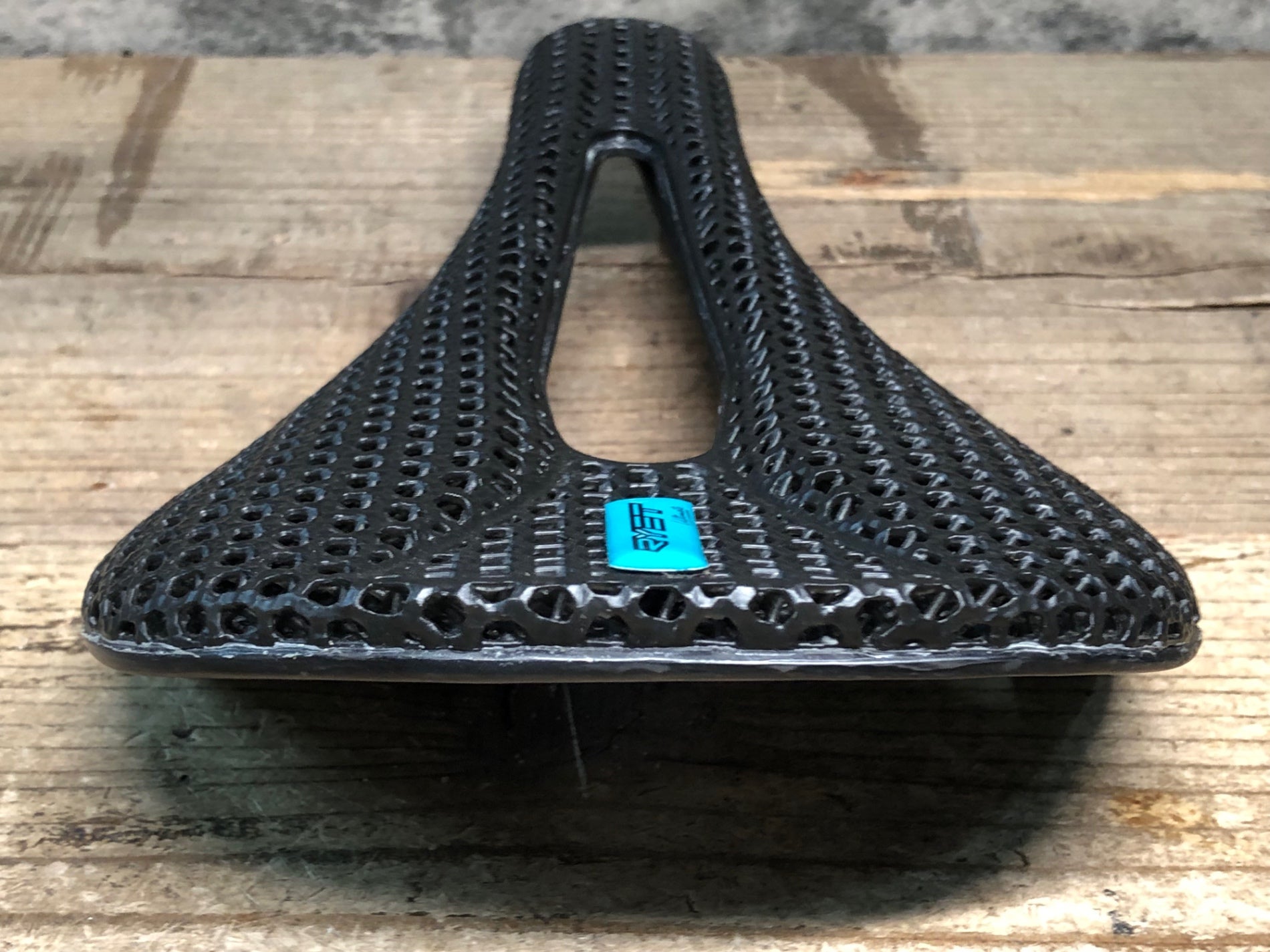 JQ352 リエット RYET 3D HONEY COMB サドル 黒 140mm カーボンレール