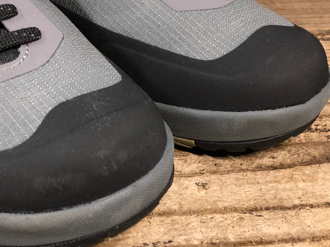 JU337 フィジーク fizik GRAVITA VERSOR FLAT shoes スニーカー フラットシューズ グレー 黒 EU39