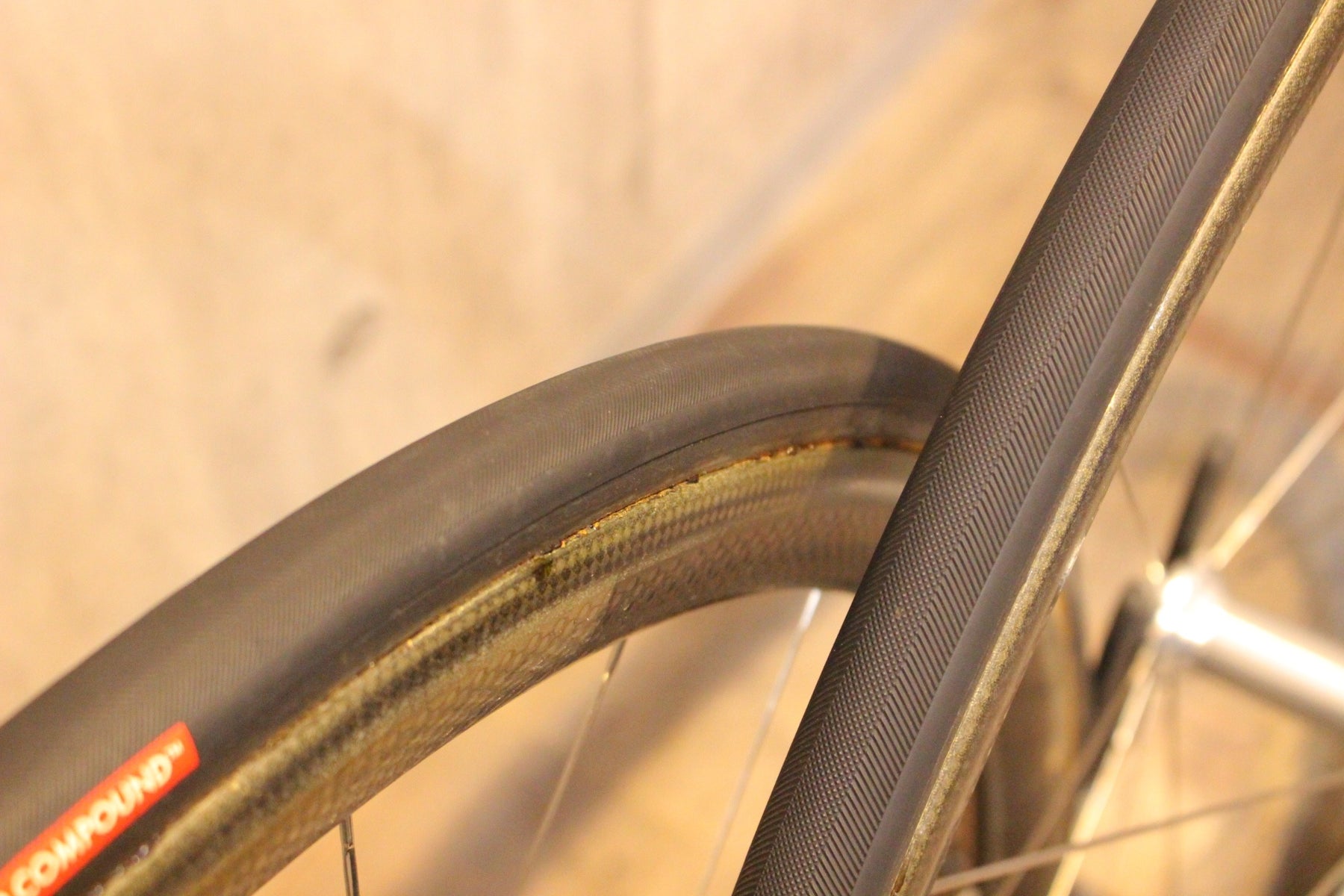 カンパ11/12Sフリー付属】ジップ ZIPP 202 カーボン チューブラー