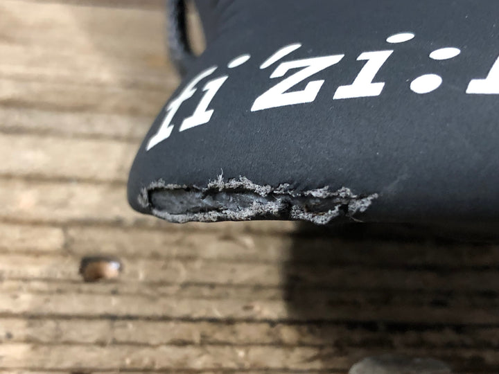 JT073 フィジーク fizik ANTARES R3 サドル 黒 カーボンレール 140mm