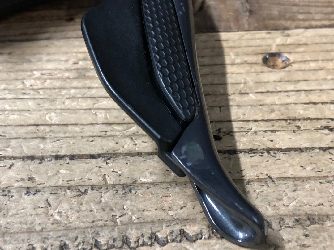 KF039 シマノ SHIMANO アルテグラ ULTEGRA ST-R8070 STIレバー 右のみ 2x11S Di2 油圧 動作確認済