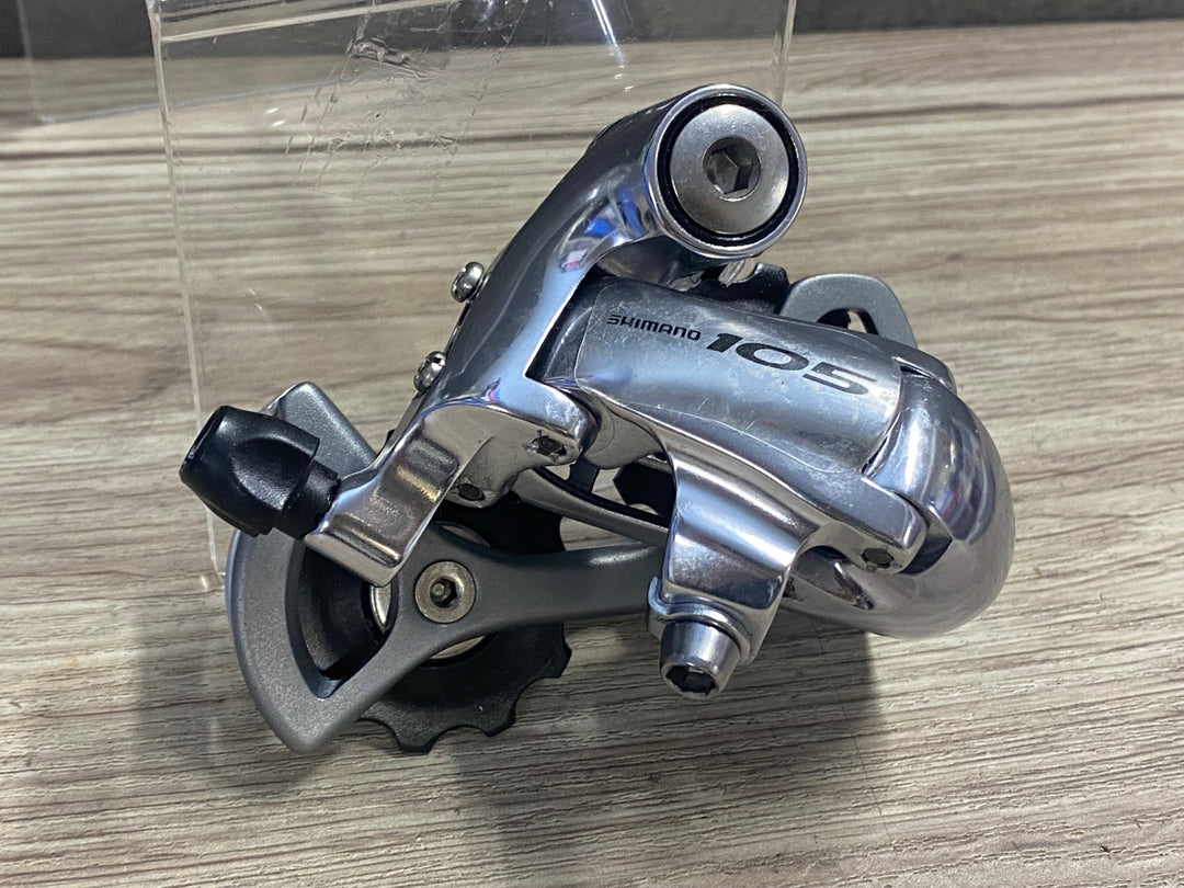 KK641 シマノ SHIMANO 105 RD-5600 リアディレイラー 10S
