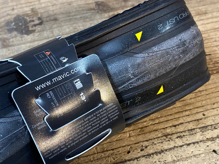 JU891 マビック MAVIC YKSION PRO UST 2 チューブレスレディ タイヤ 黒 700x25C 2本セット 未使用