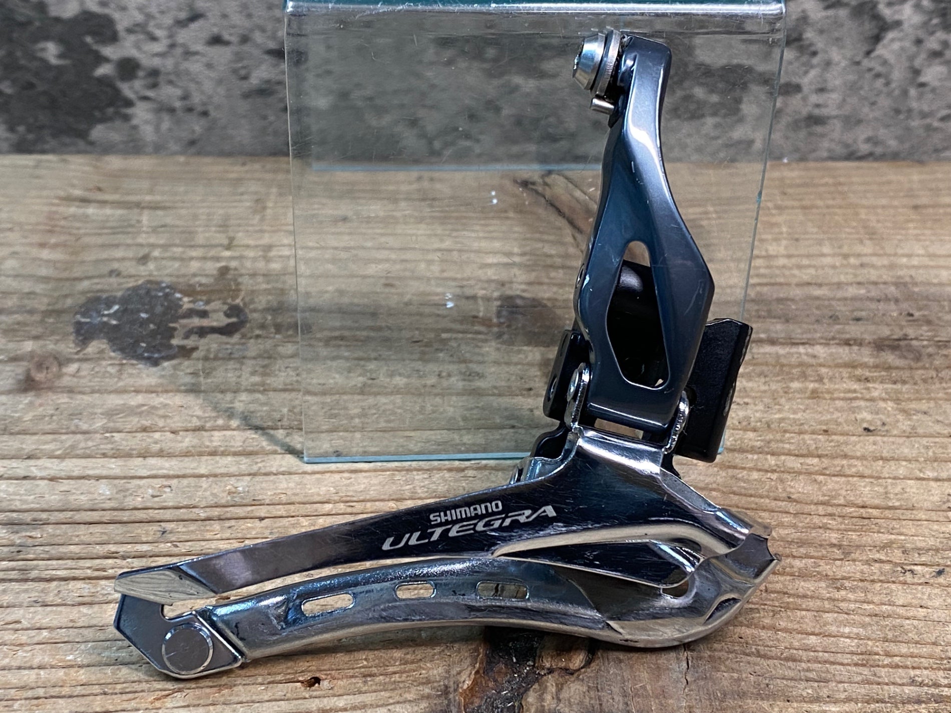JM567 シマノ SHIMANO アルテグラ ULTEGRA FD-6800 フロント