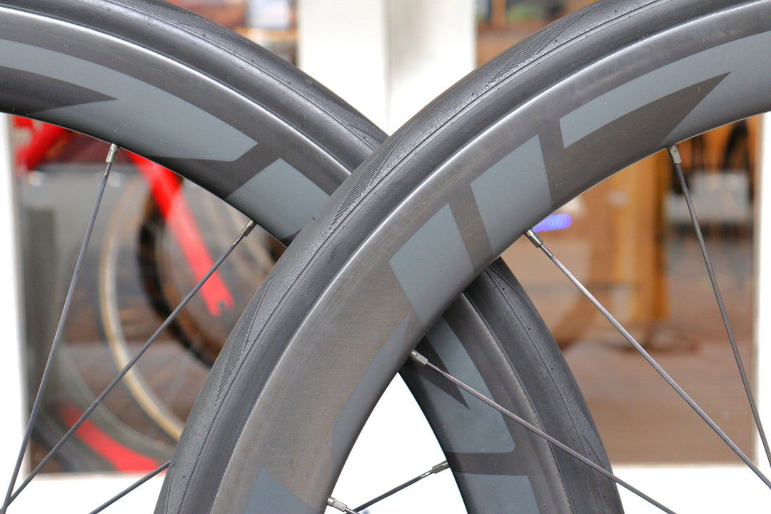 ジップ ZIPP 303S DISC カーボン クリンチャー チューブレスレディ ホイールセット シマノ11/12S 【横浜店】