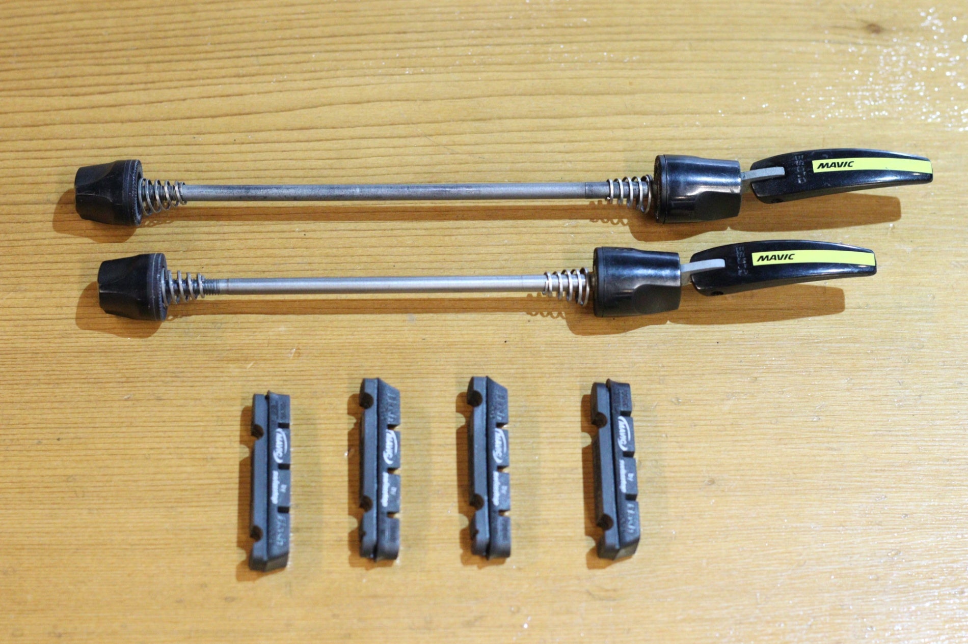 マビック　キシリウムプロ　エグザリット　アルミクリンチャー マヴィック MAVIC キシリウム プロ エグザリット KSYRIUM PRO