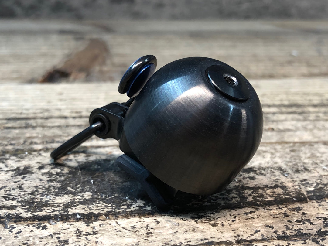 JN777 スパーサイクル SPURCYCLE Bell ベル 黒 青