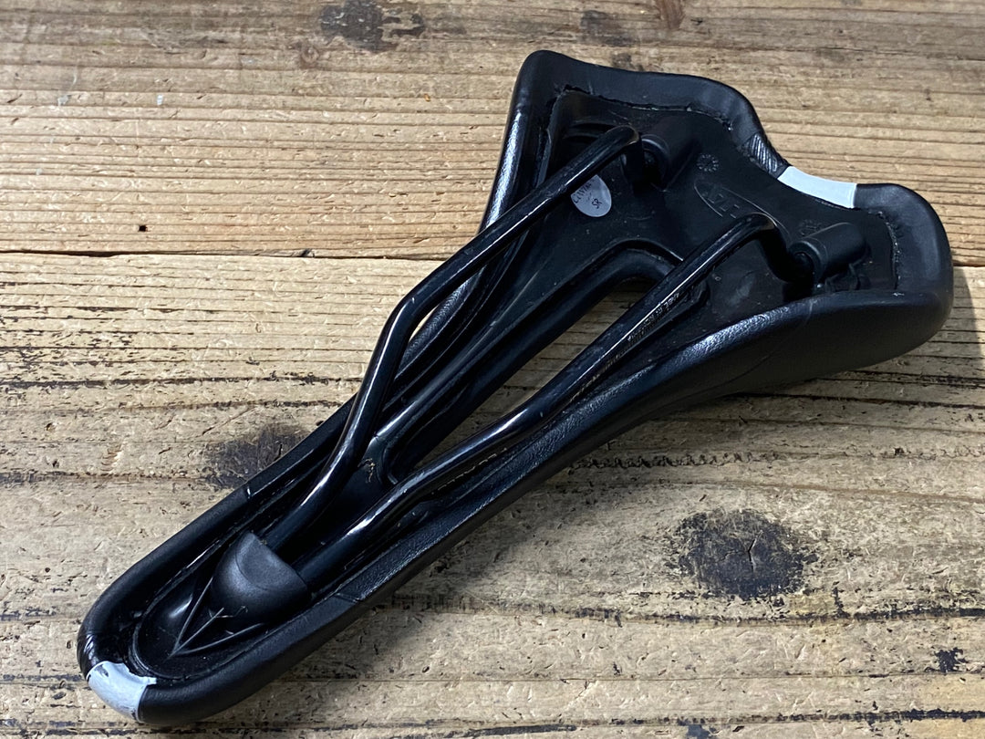 KR136 セライタリア selle italia Q-bik サドル 黒 138mm FEC ALLOY