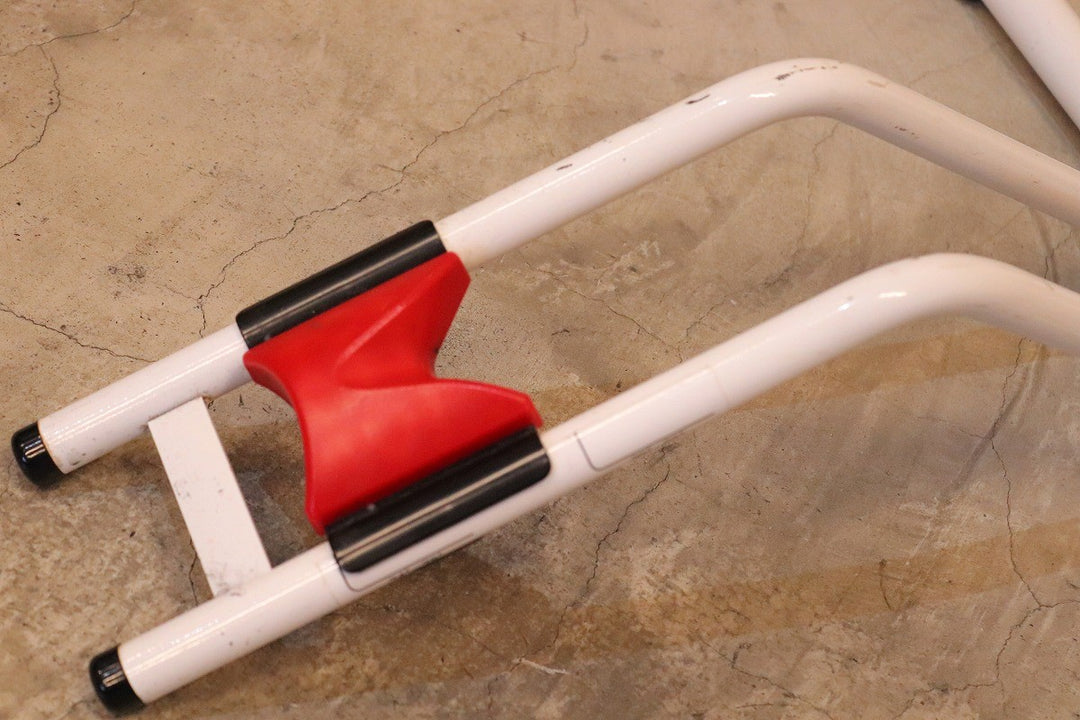 決算SALE ミノウラ MINOURA タンチョウ TANCHO ESSE バイクスタンド バイクラック 縦置きスタンド 白 【広島店】