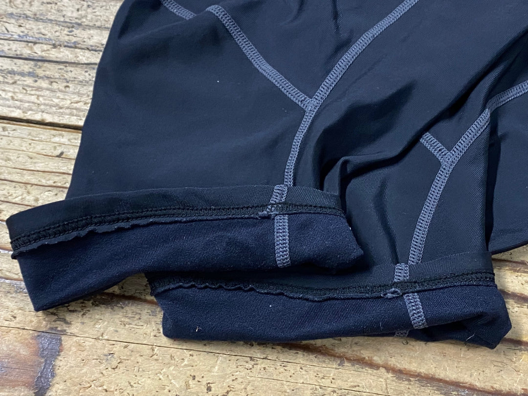 KC686 パールイズミ PEARL iZUMi ニーカバー 黒 L