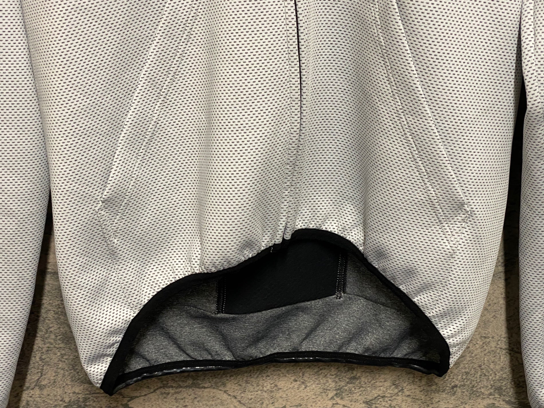 JQ526 カフェドシクリステ Cafe du Cycliste solenne man 長袖