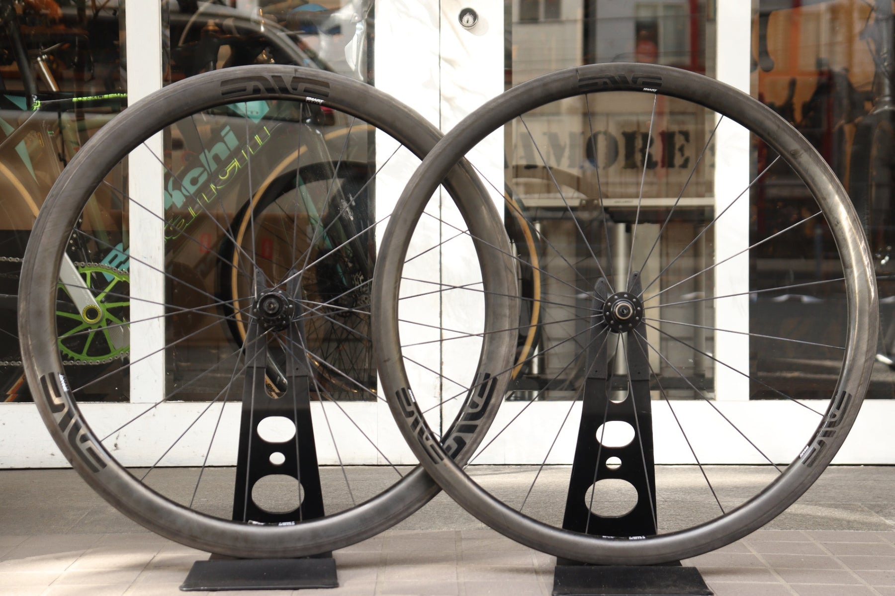 エンヴィ ENVE SES3.4 GEN1 DT SWISS 240Sハブ カーボン クリンチャー