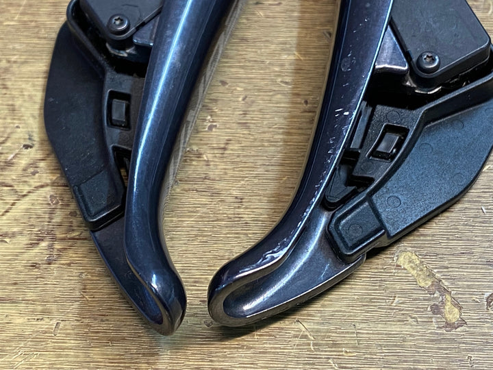 JP664 シマノ SHIMANO アルテグラ ULTEGRA Di2 ST-R8070 油圧 STIレバー 動作確認済 ※固定部クラックのためジャンク