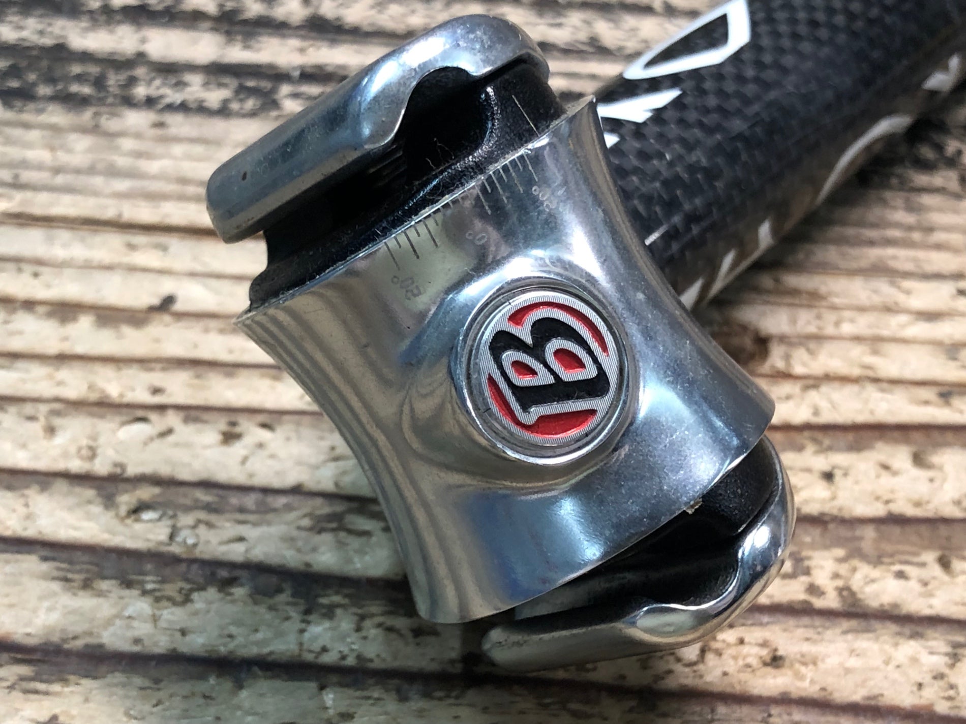 JN848 ボントレガー BONTRAGER カーボンシートポスト Φ27.2mm 340mm