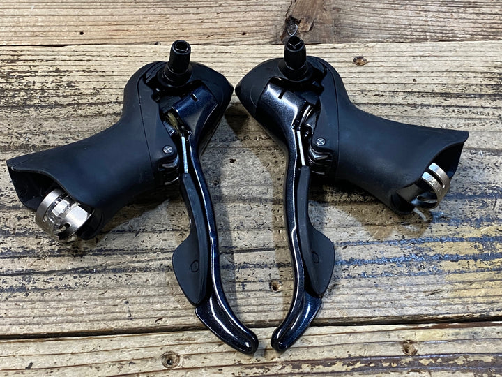 JV091 シマノ SHIMANO ソラ SORA ST-3500 STIレバー 2x9s