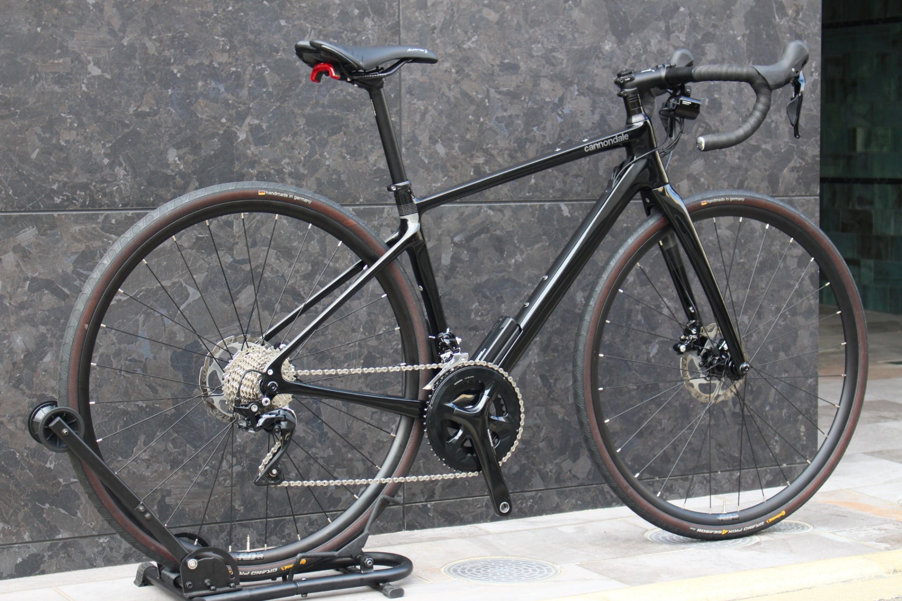 キャノンデール CANNONDALE シナプス SYNAPSE CARBON 3L 2022 51サイズ