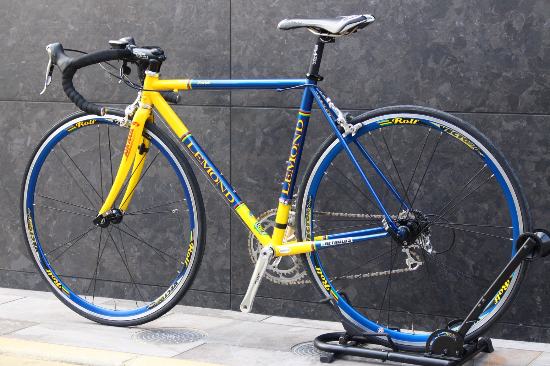 レモン LEMOND チューリッヒ ZURICH シマノ アルテグラ 6500 9S