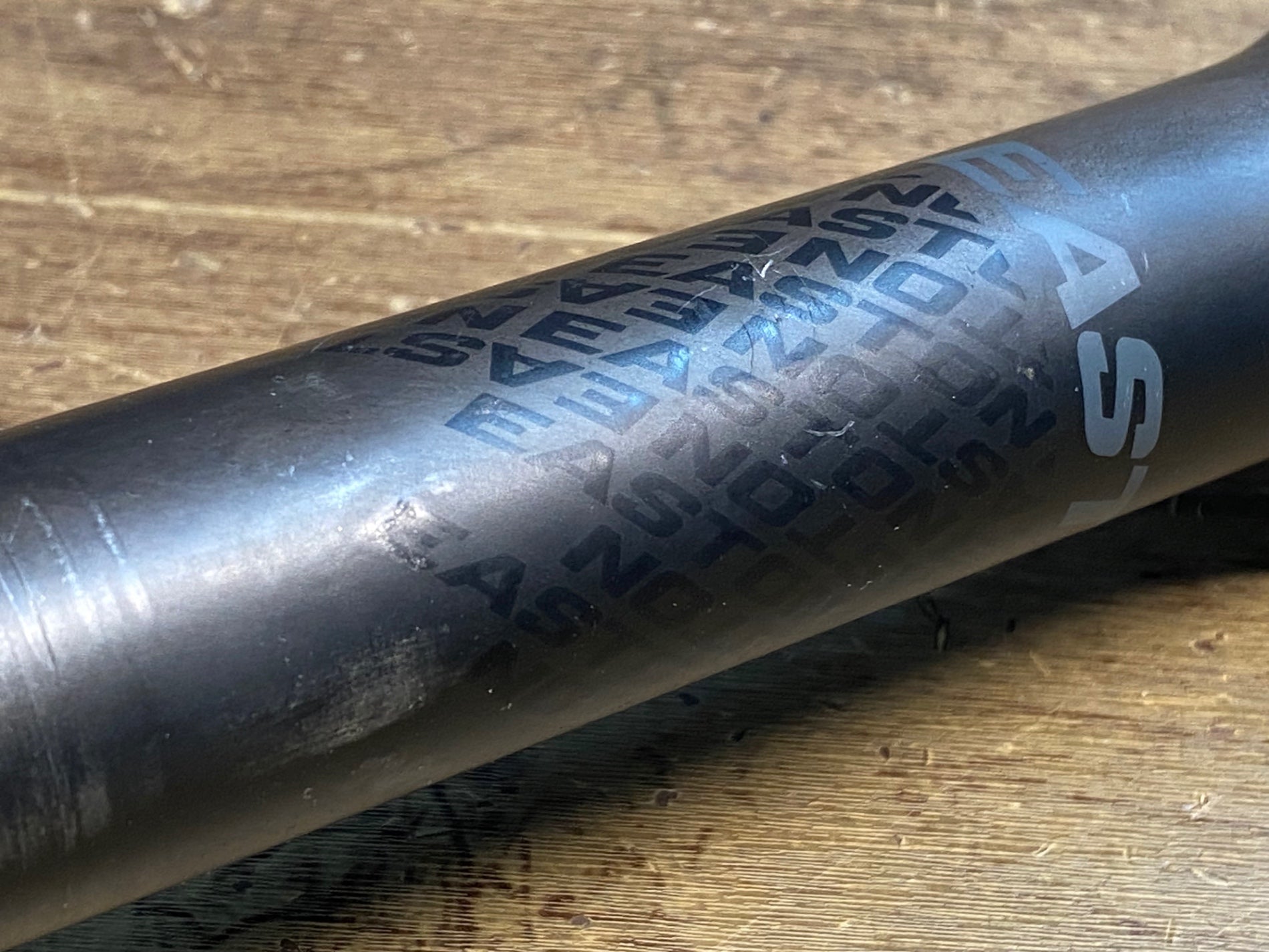 JP663 イーストン EASTON EC70 カーボン シートポスト 300mm Φ27.2