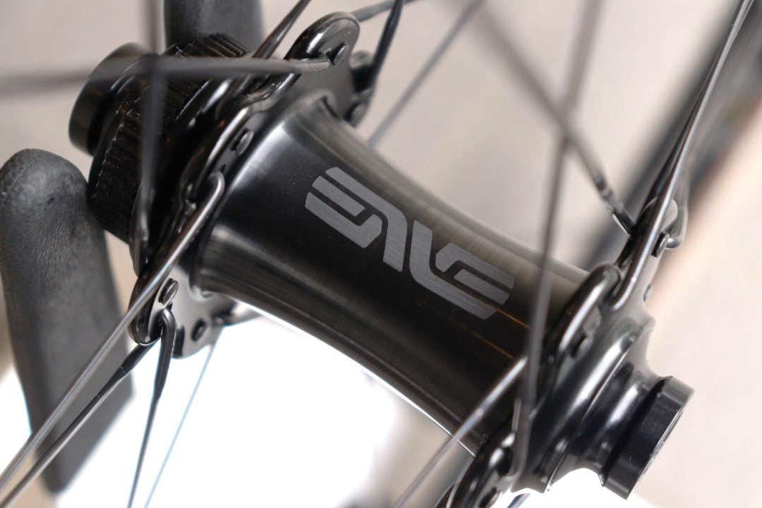 エンヴィ ENVE SES 2.3 NEW カーボン ディスク チューブレス ホイールセット シマノ11S/12S フックレス 25mm 【横浜店】