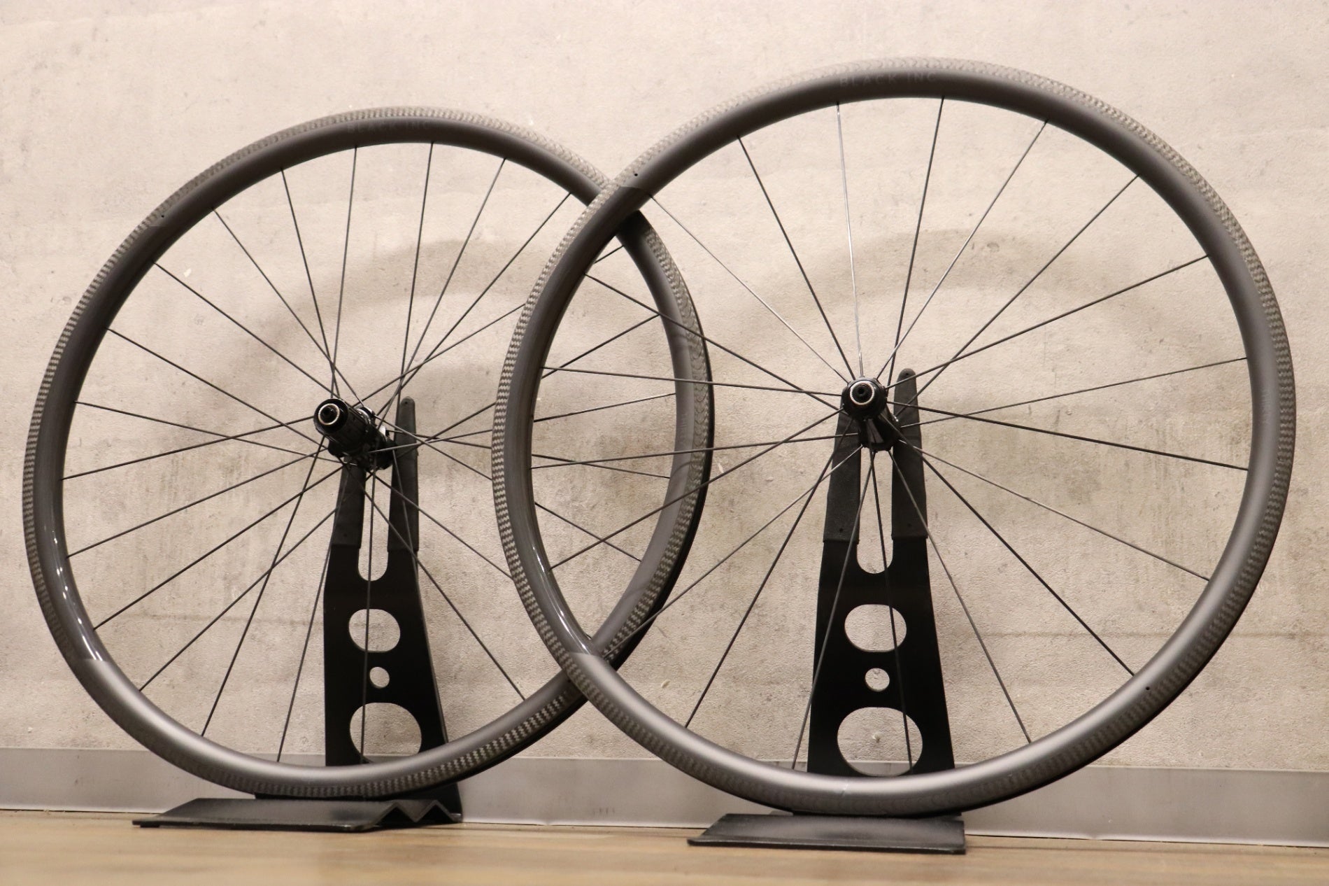 中華カーボンホイールクリンチャー シマノ11速13c MAVIC 「マヴィック」 COSMIC PRO CARBON C13 シマノ11速 ホイール