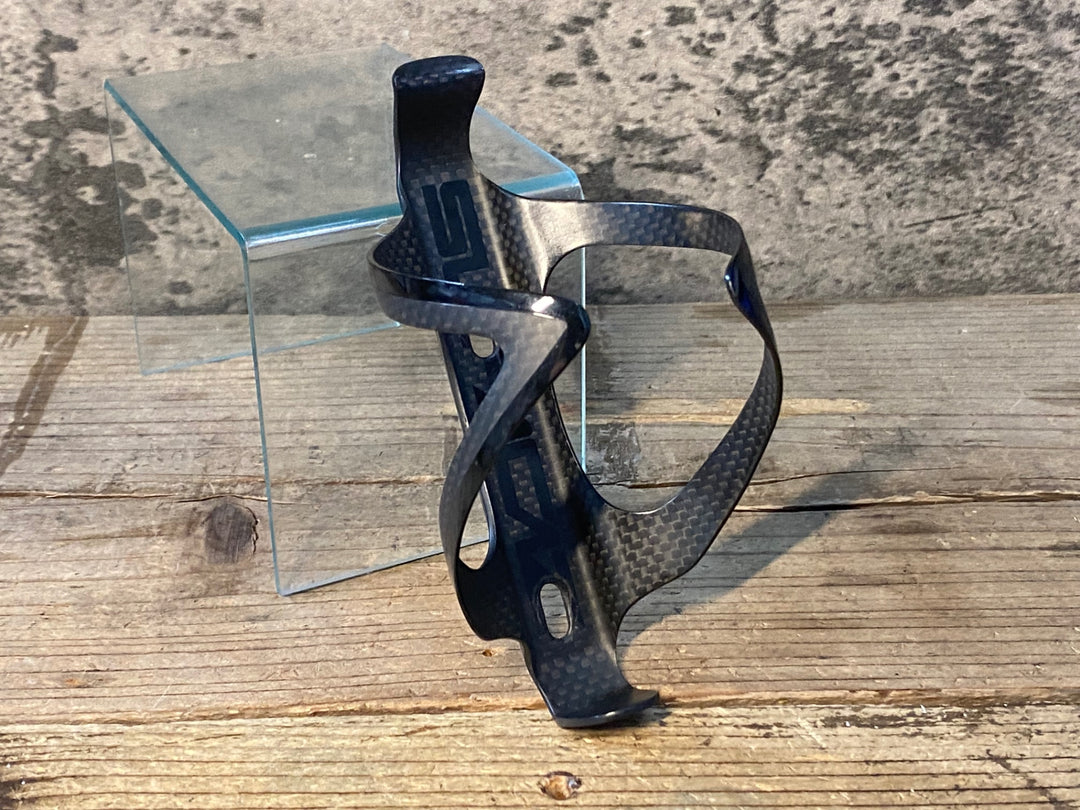 JT861 スパカズ SUPACAZ FLY CAGE CARBON ボトルケージ