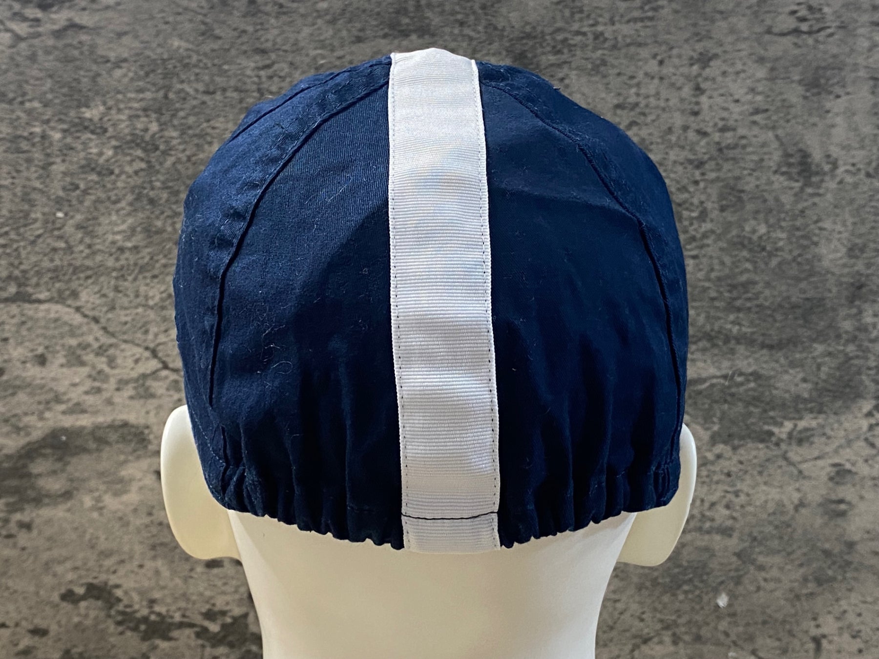 KB438 ラファ Rapha RAPHA CAP Ⅱ サイクルキャップ 紺 M-L – BICI