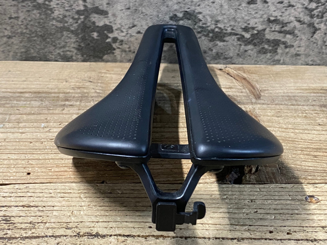 KD309 ボントレガー BONTRAGER AEOLUS PRO サドル 黒 145mm カーボンレール