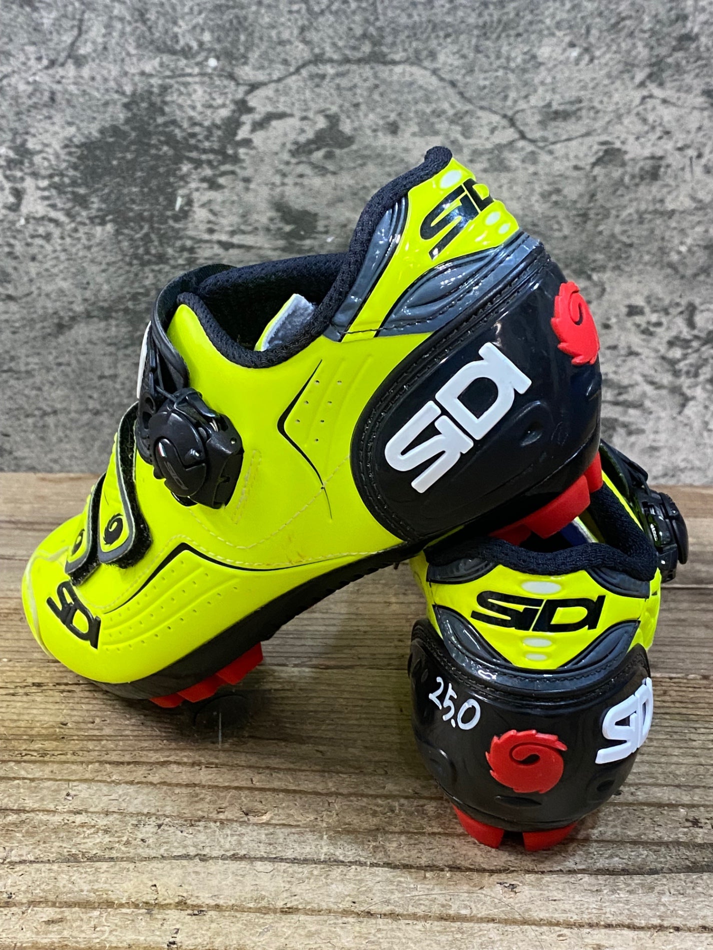 KG392 シディ SIDI TRACE MTB ビンディングシューズ 黄 SPD EU40 ※ペン