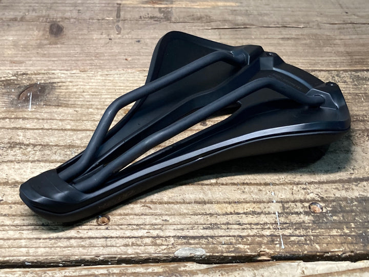 JM388 スペシャライズド SPECIALIZED POWER EXPERT MIRROR サドル 黒 155mm Hollow Ti レール