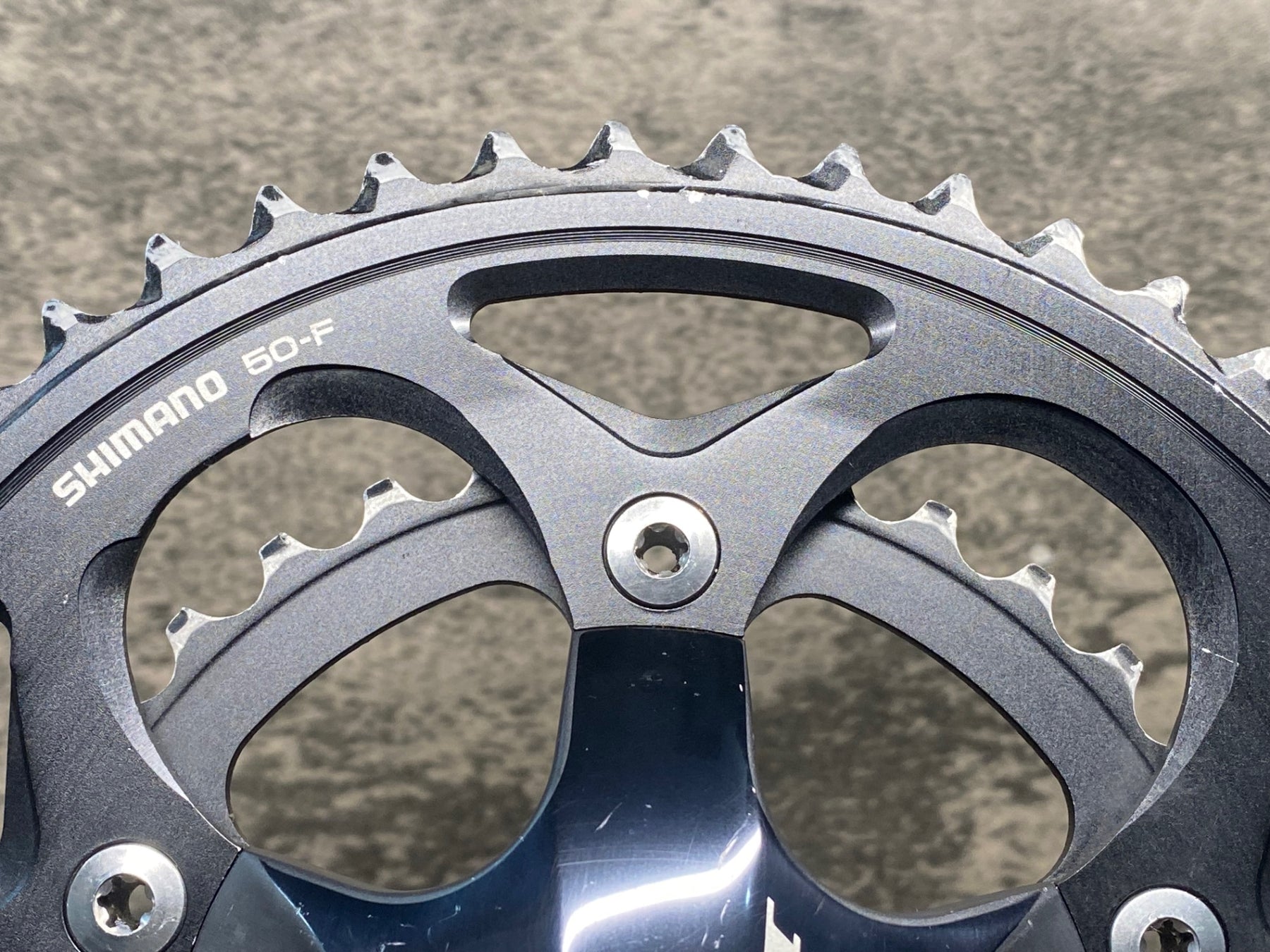 JI858 シマノ SHIMANO 105 FC-5700 クランクセット 165mm 50/34T