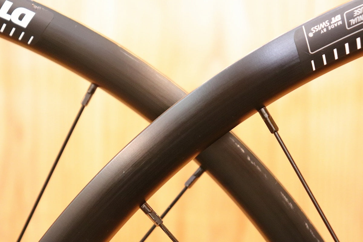 DT SWISS R460 DB アルミ チューブレスレディ ホイールセット シマノ