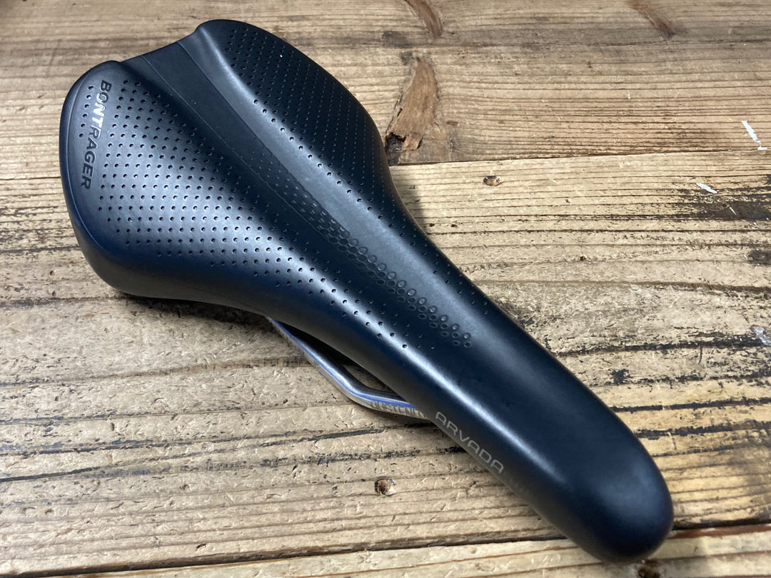 KJ009 ボントレガー BONTRAGER ARVADA サドル 黒 136mm
