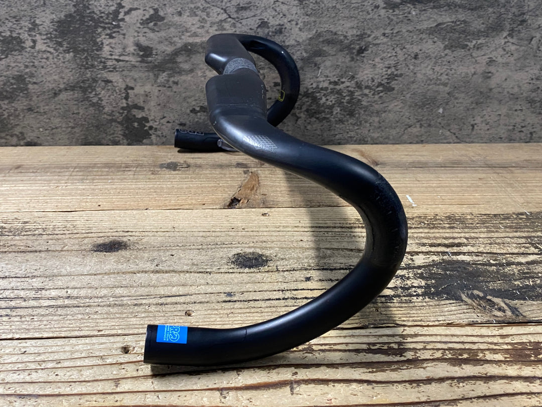 KM950 プロ PRO VIBE CARBON SUPERLIGHT カーボン ドロップハンドル Φ31.8mm C-C400mm