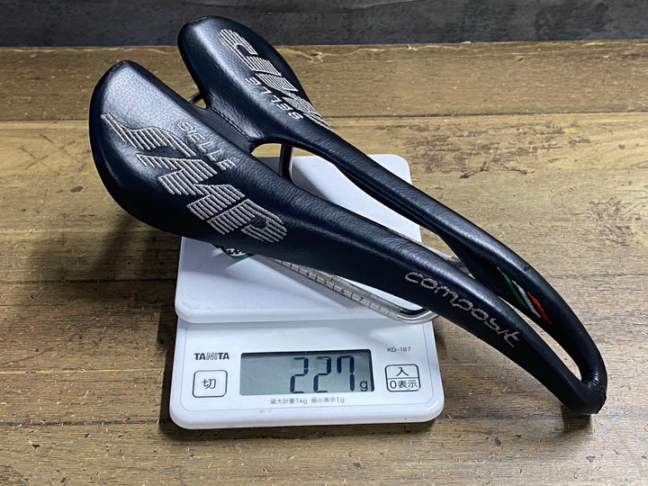 KE046 Selle SMP コンポジット Composit サドル ステンレスレール ブラック 130mm