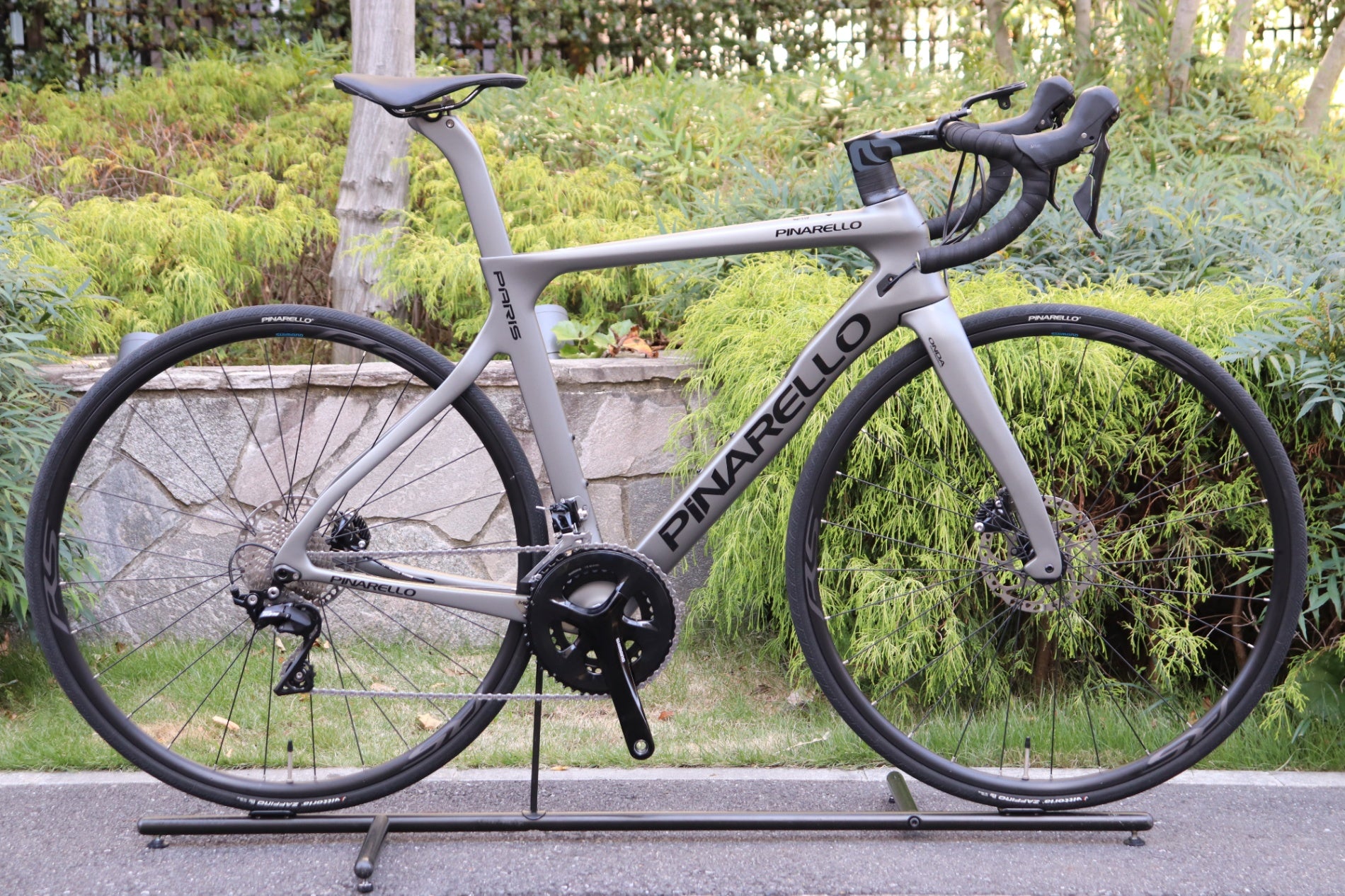 ホイールセット無し　PINARELLO PARIS DISC 2021年　515 ピナレロ PINARELLO パリ PARIS DISK 2021年モデル 515サイズ シマノ