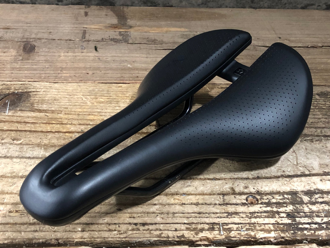 KJ408 ボントレガー BONTRAGER アイオロス AEOLUS ELITE サドル 145mm